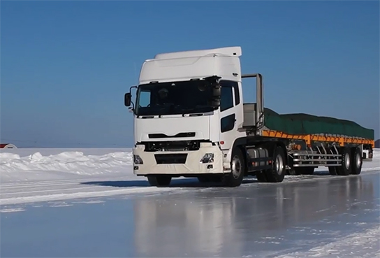 UD Trucks All New Quon braking tests on icy surfaces